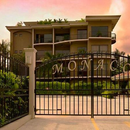 יקו Monaco Condominiums מראה חיצוני תמונה